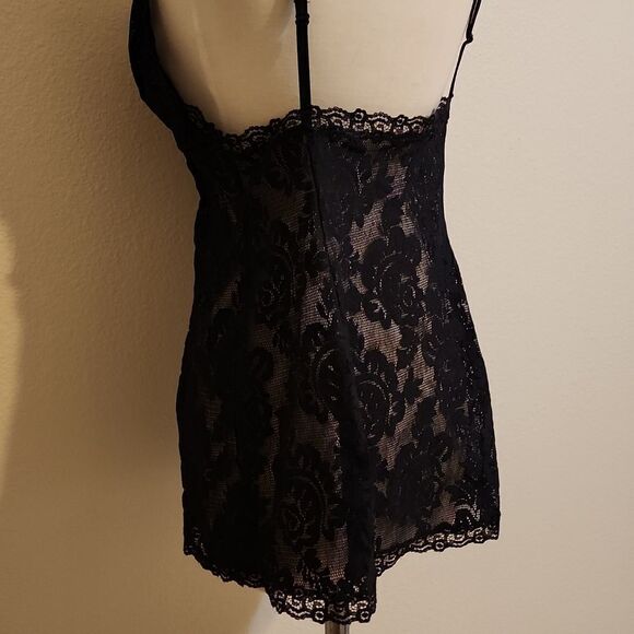VICTORIAS SECRET black sheer lace chemise top SZ M women's - Picture 3 of 7